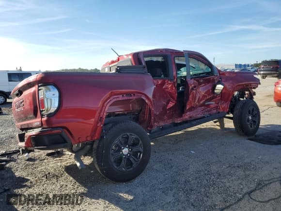 ✅ 2024 GMC Canyon 2WD Elevation • VIN: 1GTP5BEK1R1250182 • Лот: 89890565. Опубликован ранее на Copart с пробегом Не указан. Бесплатный доступ к архиву аукционных продаж из США и подробный отчёт об истории автомобиля на DreamBid. Изображение 3.