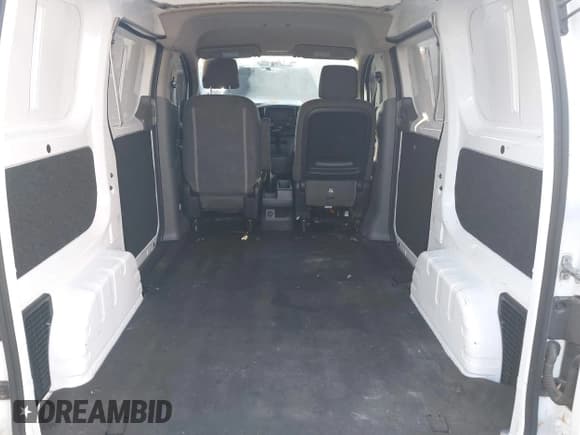 ✅ 2017 Nissan NV200 SV • VIN: 3N6CM0KN0HK696340 • Lot: 43528617. Listed on IAAI with 126,558 mi. Free auction sales archive from the USA and detailed vehicle history report at DreamBid. Image 8.