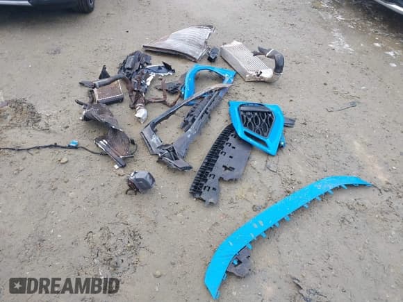 ✅ 2024 Audi RS 3 • VIN: WUAG4DGY9RA902002 • Лот: 41061998. Опубликован ранее на IAAI с пробегом 21 276 миль. Бесплатный доступ к архиву аукционных продаж из США и подробный отчёт об истории автомобиля на DreamBid. Изображение 12.