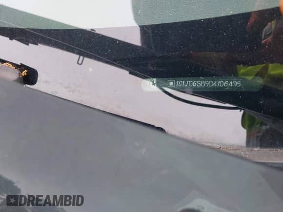 2013 Chevrolet Sonic LT with VIN 1G1JD6SB9D4106495, listed as a IAAI auction lot 42197074 with 155,204 mi miles and . Bid and sale history available at DreamBid. Image 12.