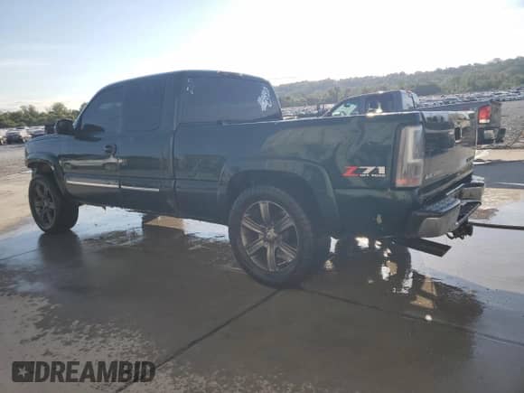 2004 Chevrolet Silverado 1500 Z71 with VIN 2GCEK19T741208633, listed as a Copart auction lot 84893075 with 217,235 mi miles and Salvage title. Bid and sale history available at DreamBid. Image 2.