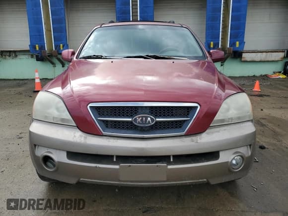 ✅ 2003 Kia Sorento LX • VIN: KNDJD733735114785 • Лот: 46847715. Опубликован ранее на Copart с пробегом 188 449 миль. Бесплатный доступ к архиву аукционных продаж из США и подробный отчёт об истории автомобиля на DreamBid. Изображение 5.