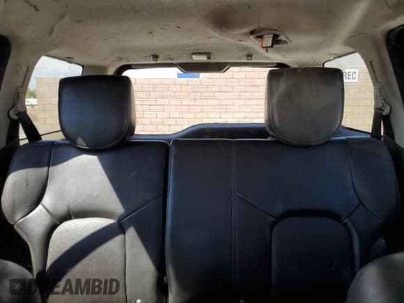 ✅ 2015 Nissan Xterra Pro-4X • VIN: 5N1AN0NW5FN652591 • Lot: 71742865. Wystawiony na Copart z przebiegiem 148 875 mil. Bezpłatny archiwum sprzedaży aukcyjnych z USA i szczegółowy raport historii pojazdu na DreamBid. Zdjęcie 10.