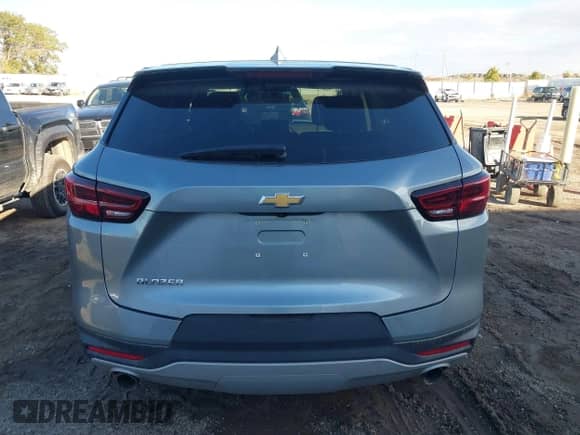 2025 Chevrolet Blazer LT with VIN 3GNKBCR48SS196508, listed as a IAAI auction lot 43585640 with 14,708 mi miles and . Bid and sale history available at DreamBid. Image 17.