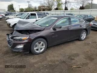 2020 Chevrolet Malibu LS z VIN 1G1ZB5ST2LF114484, wystawiony jako Copart lot #53165464 z przebiegiem Nie podano mil oraz Nie do naprawy • Non repairable. Historia ofert i sprzedaży dostępna na DreamBid. Obrazek 1.