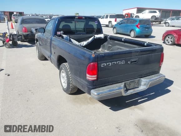 ✅ 2000 Dodge Dakota • VIN: 1B7FL26X5YS709749 • Lot: 41680603. Wystawiony na IAAI z przebiegiem 145 938 mil. Bezpłatny archiwum sprzedaży aukcyjnych z USA i szczegółowy raport historii pojazdu na DreamBid. Zdjęcie 3.