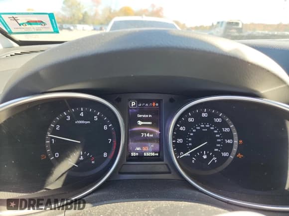 ✅ 2017 Hyundai Santa Fe Limited Ultimate • VIN: KM8SRDHF1HU242956 • Lot: 86073175. Wystawiony na Copart z przebiegiem 63 256 mil. Bezpłatny archiwum sprzedaży aukcyjnych z USA i szczegółowy raport historii pojazdu na DreamBid. Zdjęcie 9.