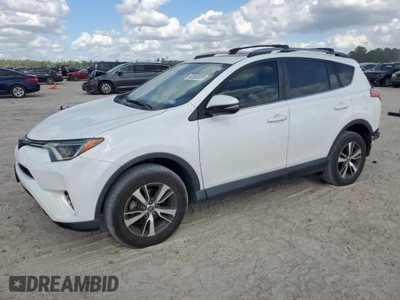 ✅ 2018 Toyota RAV4 XLE • VIN: 2T3WFREV8JW513768 • Lot: 92865305. Listed on Copart with 58,370 mi. Free auction sales archive from the USA and detailed vehicle history report at DreamBid. Image 1.