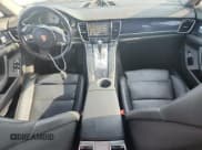 ✅ 2015 Porsche Panamera S E-Hybrid • VIN: WP0AD2A77FL040812 • Лот: 81626565. Опубликован ранее на Copart с пробегом 65 319 миль. Бесплатный доступ к архиву аукционных продаж из США и подробный отчёт об истории автомобиля на DreamBid. Изображение 8.