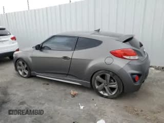 ✅ 2015 Hyundai Veloster Turbo • VIN: KMHTC6AE9FU229565 • Lot: 88311955. Wystawiony na Copart z przebiegiem Nie podano. Bezpłatny archiwum sprzedaży aukcyjnych z USA i szczegółowy raport historii pojazdu na DreamBid. Zdjęcie 2.