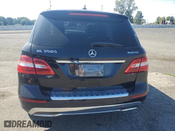 ✅ 2012 Mercedes-Benz M 350 • VIN: 4JGDA2EB0CA025883 • Lot: 69517565. Listed on Copart with Not provided. Free auction sales archive from the USA and detailed vehicle history report at DreamBid. Image 6.