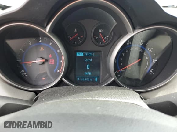 ✅ 2016 Chevrolet Cruze LS • VIN: 1G1PC5SH8G7206697 • Lot: 91025995. Listed on Copart with 164,578 mi. Free auction sales archive from the USA and detailed vehicle history report at DreamBid. Image 9.