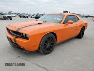 ✅ 2012 Dodge Challenger R/T Classic • VIN: 2C3CDYBT6CH122759 • Lot: 46112235. Wystawiony na Copart z przebiegiem 163 783 mil. Bezpłatny archiwum sprzedaży aukcyjnych z USA i szczegółowy raport historii pojazdu na DreamBid. Zdjęcie 1.