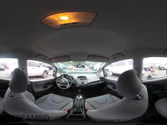 ✅ 2009 Honda Fit • VIN: JHMGE88289S055025 • Lot: 43424630. Wystawiony na IAAI z przebiegiem 319 864 mil. Bezpłatny archiwum sprzedaży aukcyjnych z USA i szczegółowy raport historii pojazdu na DreamBid. Zdjęcie 18.