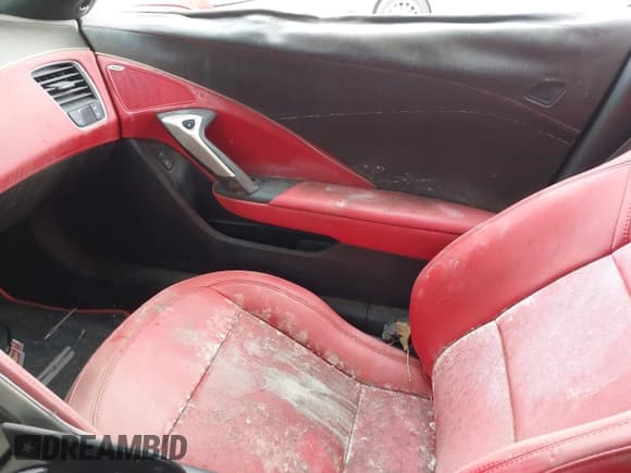 ✅ 2018 Chevrolet Corvette Z06 3LZ • VIN: 1G1YU2D64J5600017 • Lot: 43738256. Listed on IAAI with Not provided. Free auction sales archive from the USA and detailed vehicle history report at DreamBid. Image 5.