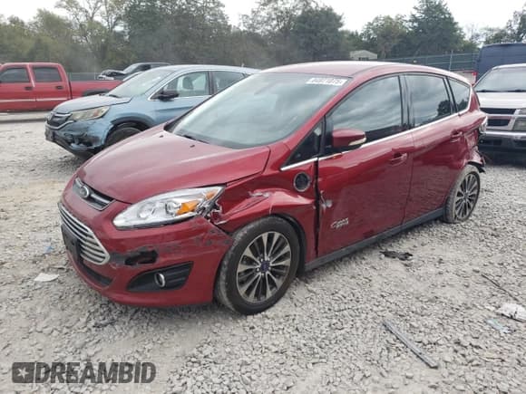 ✅ 2017 Ford C-Max Titanium • VIN: 1FADP5FU5HL105671 • Лот: 84971075. Опубликован ранее на Copart с пробегом 171 357 миль. Бесплатный доступ к архиву аукционных продаж из США и подробный отчёт об истории автомобиля на DreamBid. Изображение 1.
