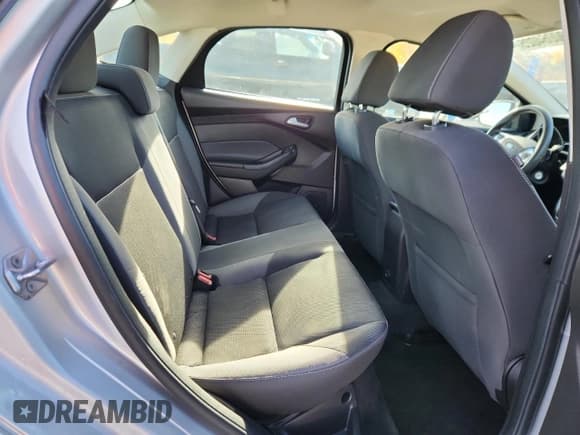 ✅ 2013 Ford Focus SE • VIN: 1FADP3F24DL362625 • Lot: 90064025. Listed on Copart with 37,180 mi. Free auction sales archive from the USA and detailed vehicle history report at DreamBid. Image 10.