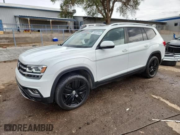 ✅ 2019 Volkswagen Atlas SEL • VIN: 1V2ER2CA2KC609845 • Lot: 86887205. Wystawiony na Copart z przebiegiem 79 077 mil. Bezpłatny archiwum sprzedaży aukcyjnych z USA i szczegółowy raport historii pojazdu na DreamBid. Zdjęcie 1.