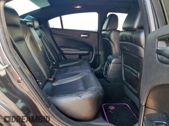 ✅ 2020 Dodge Charger SXT • VIN: 2C3CDXBGXLH125953 • Лот: 80887565. Опубликован ранее на Copart с пробегом 91 635 миль. Бесплатный доступ к архиву аукционных продаж из США и подробный отчёт об истории автомобиля на DreamBid. Изображение 11.