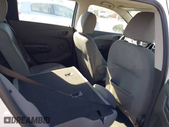 2017 Chevrolet Sonic LT с VIN 1G1JG6SH5H4174195, выставлен на аукционе IAAI как лот 43415256 с пробегом 140 368 миль миль и . История ставок и продаж доступна на DreamBid. Изображение 8.