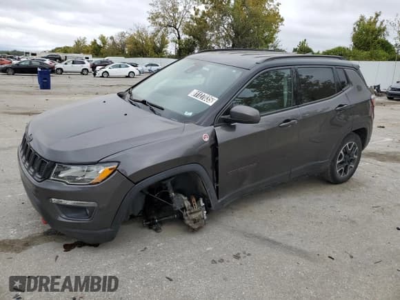 ✅ 2021 Jeep Compass Trailhawk • VIN: 3C4NJDDB4MT512181 • Lot: 81127035. Wystawiony na Copart z przebiegiem 82 180 mil. Bezpłatny archiwum sprzedaży aukcyjnych z USA i szczegółowy raport historii pojazdu na DreamBid. Zdjęcie 1.
