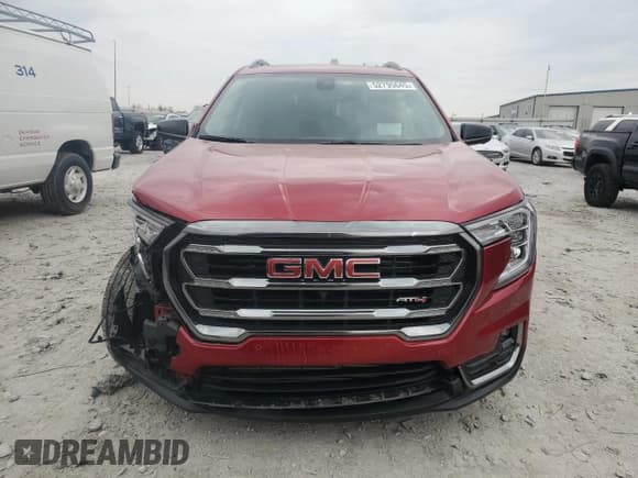 ✅ 2024 GMC Terrain AT4 • VIN: 3GKALYEGXRL207354 • Lot: 52795645. Listed on Copart with 30,464 mi. Free auction sales archive from the USA and detailed vehicle history report at DreamBid. Image 5.
