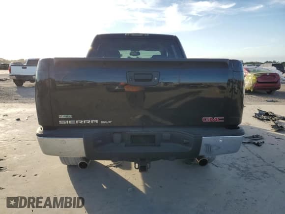 ✅ 2010 GMC Sierra 1500 SLT • VIN: 3GTRCWE03AG287390 • Лот: 87533655. Опубликован ранее на Copart с пробегом 163 253 миль. Бесплатный доступ к архиву аукционных продаж из США и подробный отчёт об истории автомобиля на DreamBid. Изображение 6.