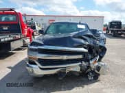 ✅ 2019 Chevrolet Silverado 1500 LT • VIN: 2GCRCPEC6K1208188 • Lot: 42327635. Wystawiony na IAAI z przebiegiem Nie podano. Bezpłatny archiwum sprzedaży aukcyjnych z USA i szczegółowy raport historii pojazdu na DreamBid. Zdjęcie 12.