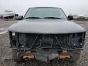 ✅ 2001 Chevrolet Suburban LS • VIN: 3GNEC16T31G203148 • Лот: 42713955. Опубликован ранее на Copart с пробегом 323 762 миль. Бесплатный доступ к архиву аукционных продаж из США и подробный отчёт об истории автомобиля на DreamBid. Изображение 5.