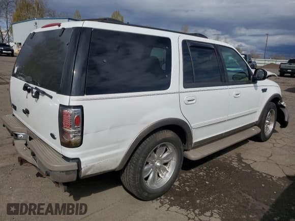 ✅ 2001 Ford Expedition Eddie Bauer • VIN: 1FMFU18LX1LA81622 • Lot: 51681015. Wystawiony na Copart z przebiegiem 229 038 mil. Bezpłatny archiwum sprzedaży aukcyjnych z USA i szczegółowy raport historii pojazdu na DreamBid. Zdjęcie 3.
