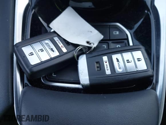 ✅ 2019 Acura RDX • VIN: 5J8TC1H32KL023078 • Лот: 41634326. Опубликован ранее на IAAI с пробегом 47 437 миль. Бесплатный доступ к архиву аукционных продаж из США и подробный отчёт об истории автомобиля на DreamBid. Изображение 11.