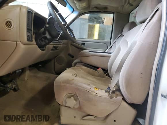 2002 GMC Sierra 1500 with VIN 1GTEC14W22Z149901, listed as a Copart auction lot 60996325 with 243,259 mi miles and Clean title. Bid and sale history available at DreamBid. Image 7.