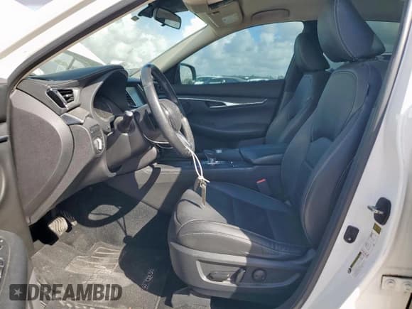 ✅ 2019 Infiniti QX50 Luxe • VIN: 3PCAJ5M1XKF100029 • Лот: 84861255. Опубликован ранее на Copart с пробегом 77 129 миль. Бесплатный доступ к архиву аукционных продаж из США и подробный отчёт об истории автомобиля на DreamBid. Изображение 7.