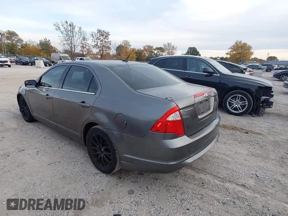 ✅ 2011 Ford Fusion SE • VIN: 3FAHP0HA1BR143317 • Лот: 43641601. Опубликован ранее на IAAI с пробегом 203 403 миль. Бесплатный доступ к архиву аукционных продаж из США и подробный отчёт об истории автомобиля на DreamBid. Изображение 3.