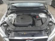 ✅ 2020 Volvo XC60 Momentum • VIN: YV4102DK3L1423582 • Lot: 90658485. Wystawiony na Copart z przebiegiem 60 835 mil. Bezpłatny archiwum sprzedaży aukcyjnych z USA i szczegółowy raport historii pojazdu na DreamBid. Zdjęcie 12.