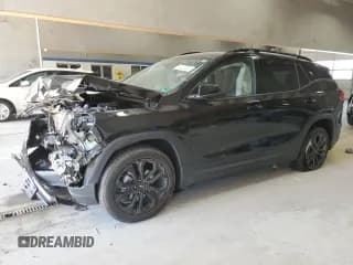 ✅ 2021 GMC Terrain SLE • VIN: 3GKALMEV7ML381656 • Lot: 90020025. Wystawiony na Copart z przebiegiem 88 819 mil. Bezpłatny archiwum sprzedaży aukcyjnych z USA i szczegółowy raport historii pojazdu na DreamBid. Zdjęcie 1.