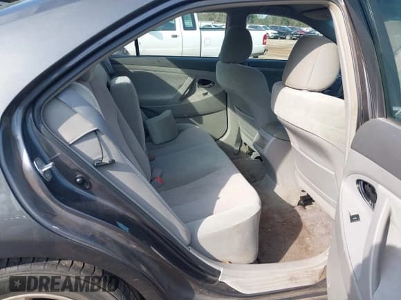 ✅ 2011 Toyota Camry LE • VIN: 4T4BF3EK8BR200558 • Лот: 43537436. Опубликован ранее на IAAI с пробегом 216 984 миль. Бесплатный доступ к архиву аукционных продаж из США и подробный отчёт об истории автомобиля на DreamBid. Изображение 8.