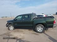 ✅ 2012 Toyota Tacoma • VIN: 3TMLU4EN8CM102502 • Lot: 43363011. Listed on IAAI with 255,969 mi. Free auction sales archive from the USA and detailed vehicle history report at DreamBid. Image 14.
