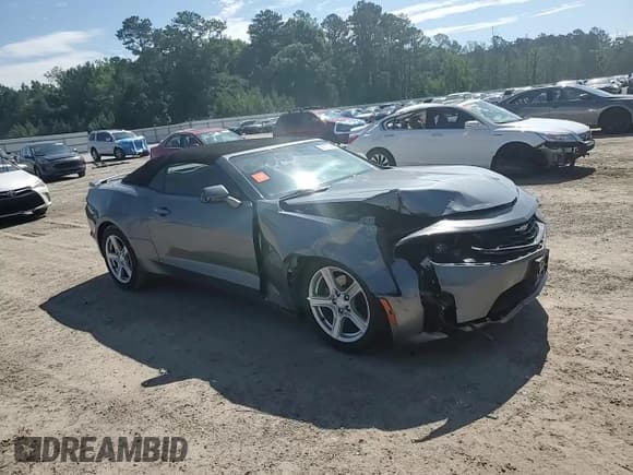 ✅ 2020 Chevrolet Camaro 1LT • VIN: 1G1FB3DXXL0104232 • Lot: 56117385. Listed on Copart with 59,751 mi. Free auction sales archive from the USA and detailed vehicle history report at DreamBid. Image 13.