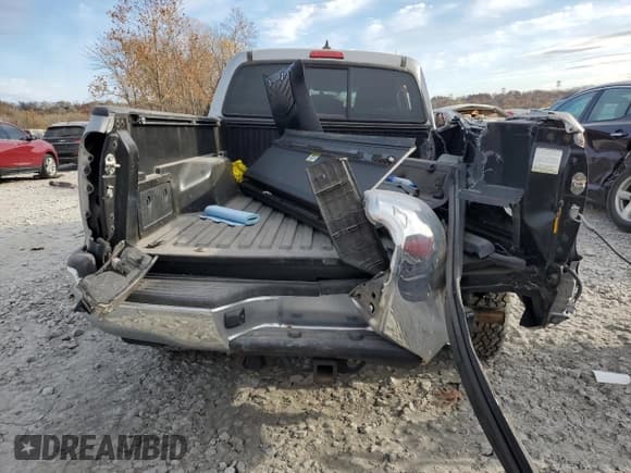 ✅ 2014 Toyota Tacoma • VIN: 3TMMU4FNXEM063241 • Lot: 92138345. Wystawiony na Copart z przebiegiem Nie podano. Bezpłatny archiwum sprzedaży aukcyjnych z USA i szczegółowy raport historii pojazdu na DreamBid. Zdjęcie 6.