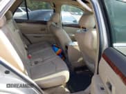 ✅ 2009 Cadillac SRX AWD • VIN: 1GYEE437690124353 • Lot: 43178138. Listed on IAAI with Not provided. Free auction sales archive from the USA and detailed vehicle history report at DreamBid. Image 8.