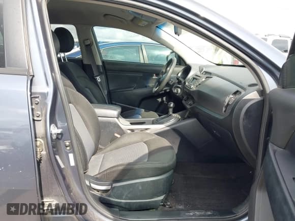 ✅ 2016 Kia Sportage LX • VIN: KNDPB3ACXG7820025 • Лот: 43541216. Опубликован ранее на IAAI с пробегом 162 250 миль. Бесплатный доступ к архиву аукционных продаж из США и подробный отчёт об истории автомобиля на DreamBid. Изображение 5.