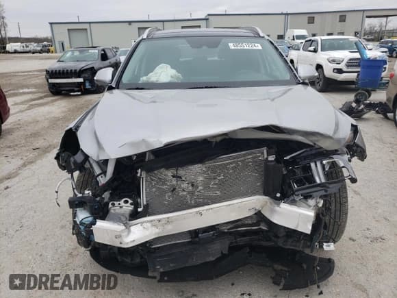 ✅ 2023 Hyundai Santa Fe SEL • VIN: 5NMS3DAJ5PH568351 • Lot: 48551224. Wystawiony na Copart z przebiegiem 13 845 mil. Bezpłatny archiwum sprzedaży aukcyjnych z USA i szczegółowy raport historii pojazdu na DreamBid. Zdjęcie 5.