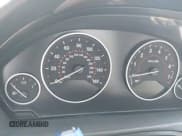 ✅ 2018 BMW 3 Series 330e • VIN: WBA8E1C52JA756858 • Лот: 42761351. Опубликован ранее на IAAI с пробегом Не указан. Бесплатный доступ к архиву аукционных продаж из США и подробный отчёт об истории автомобиля на DreamBid. Изображение 7.