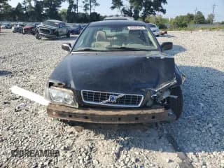 ✅ 2004 Volvo V40 • VIN: YV1VW27544F033744 • Lot: 69582455. Wystawiony na Copart z przebiegiem 143 681 mil. Bezpłatny archiwum sprzedaży aukcyjnych z USA i szczegółowy raport historii pojazdu na DreamBid. Zdjęcie 5.