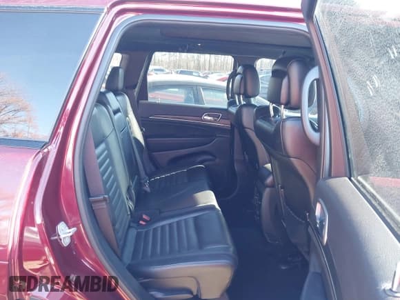 ✅ 2020 Jeep Grand Cherokee Limited • VIN: 1C4RJFBG8LC425356 • Lot: 43665398. Listed on IAAI with 61,454 mi. Free auction sales archive from the USA and detailed vehicle history report at DreamBid. Image 8.