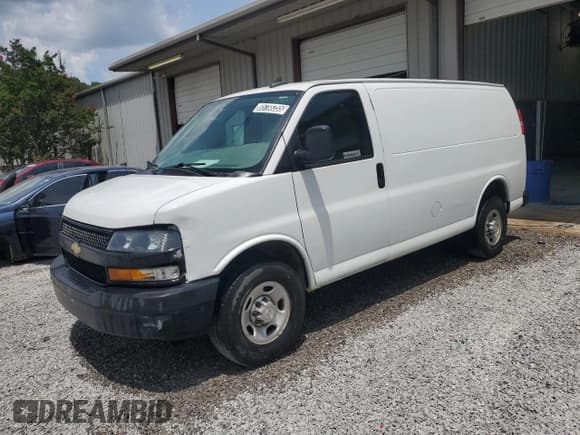 ✅ 2021 Chevrolet Express Cargo • VIN: 1GCWGAFP0M1162839 • Лот: 65788355. Опубликован ранее на Copart с пробегом 211 034 миль. Бесплатный доступ к архиву аукционных продаж из США и подробный отчёт об истории автомобиля на DreamBid. Изображение 1.