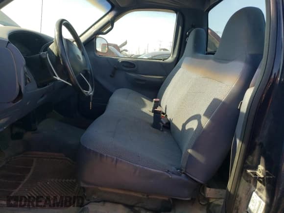 ✅ 1999 Ford F-150 • VIN: 1FTZF1722XNB56489 • Lot: 80340735. Wystawiony na Copart z przebiegiem Nie podano. Bezpłatny archiwum sprzedaży aukcyjnych z USA i szczegółowy raport historii pojazdu na DreamBid. Zdjęcie 7.