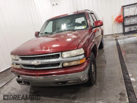 ✅ 2003 Chevrolet Suburban LT • VIN: 1GNFK16Z63J127986 • Лот: 41362871. Опубликован ранее на IAAI с пробегом 245 572 миль. Бесплатный доступ к архиву аукционных продаж из США и подробный отчёт об истории автомобиля на DreamBid. Изображение 12.