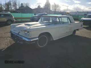 ✅ 1960 Ford Thunderbird • VIN: 0Y71Y147986 • Лот: 93511525. Опубликован ранее на Copart с пробегом 97 171 миль. Бесплатный доступ к архиву аукционных продаж из США и подробный отчёт об истории автомобиля на DreamBid. Изображение 1.